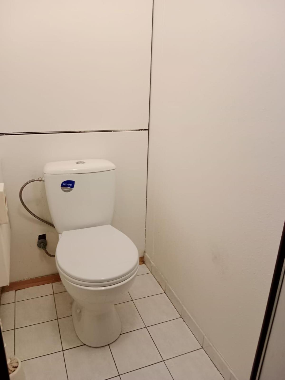 프라하 Tvm Tower Modrany 호스텔 외부 사진