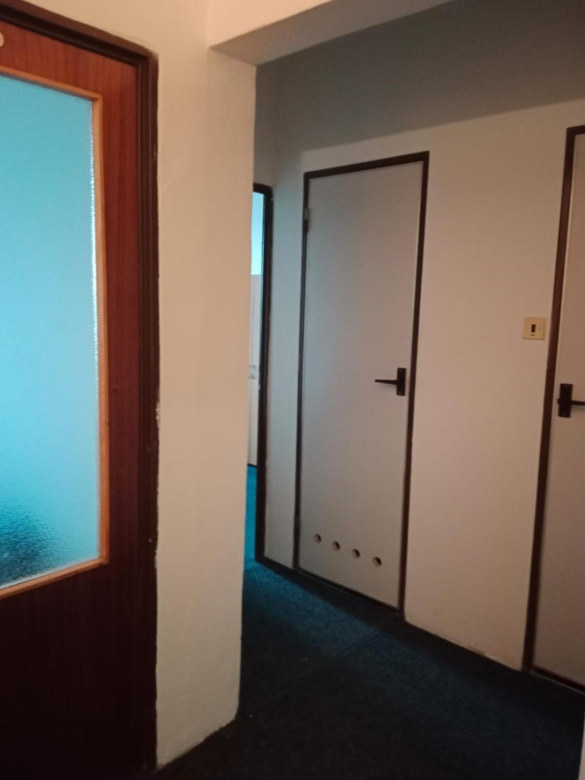 프라하 Tvm Tower Modrany 호스텔 외부 사진